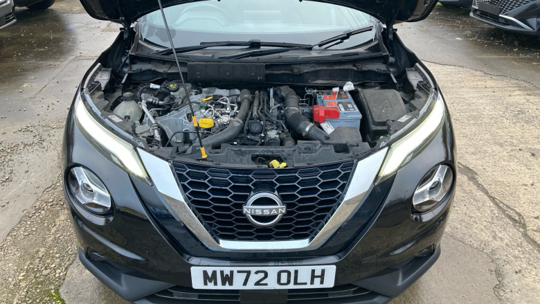 Nissan Juke 1.0 DiG-T 114 N-Connecta 5dr Petrol Hatchback